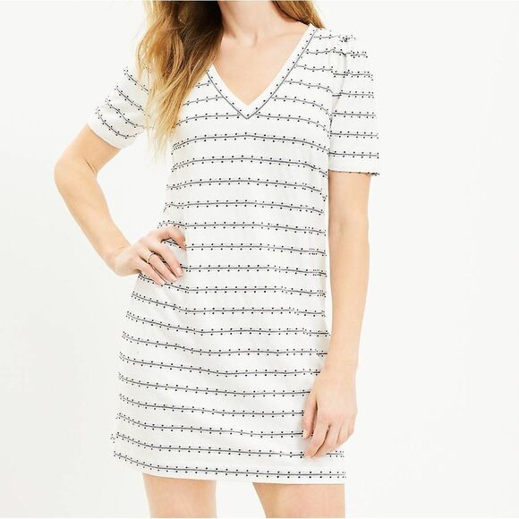 LOFT Textured Puff Sleeve Shift Dress Size M - Picture 1 of 12